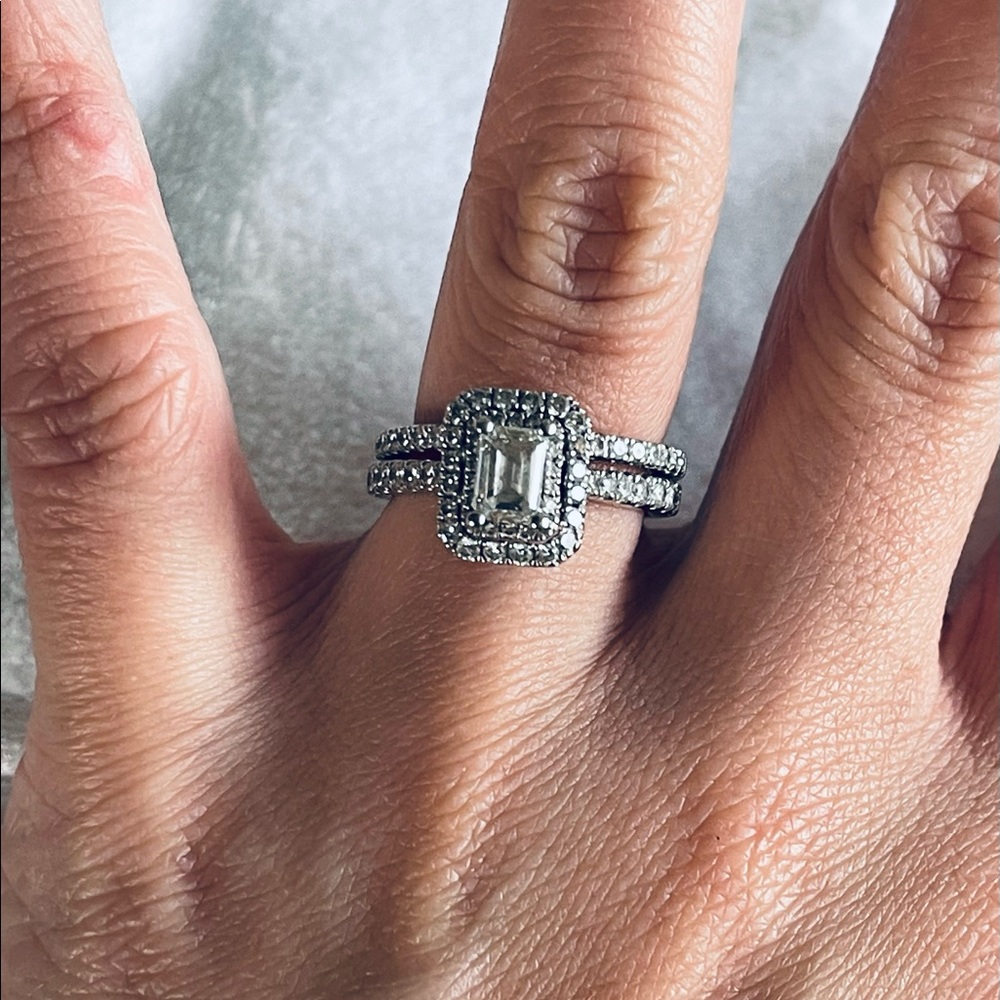 Vera Wang Love Emerald Cut Engagement Ring - NEW PICTURES ADDED